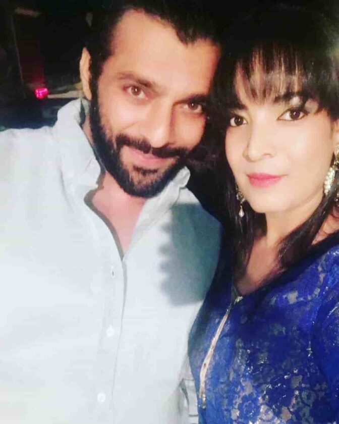 nirbhay wadhwa with wife Preeti Wadhwa