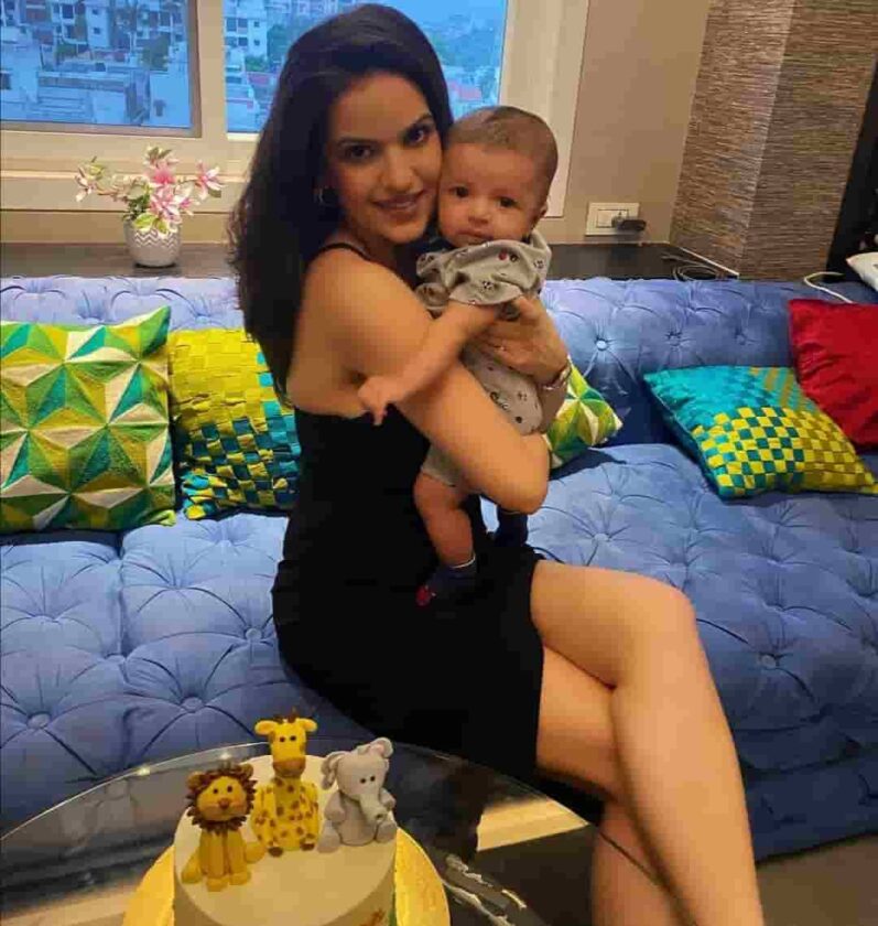 Natasa shared Agastya's pic on his 3rd month birthday