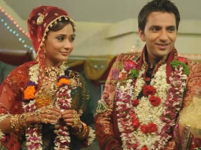 Sara Khan and Ali Merchant