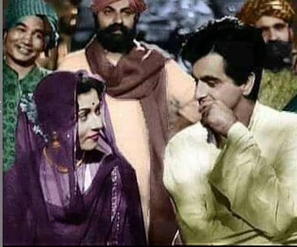 Dilip Kumar and Madhubala (2)