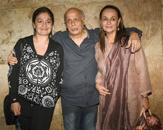 Pooja Bhatt and Soni Razdan